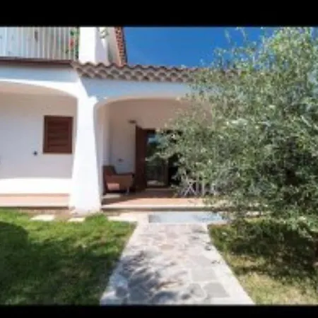Casa Nicola Apartment *